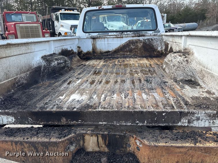 image for item EY9937 1994 Ford F250 pickup truck