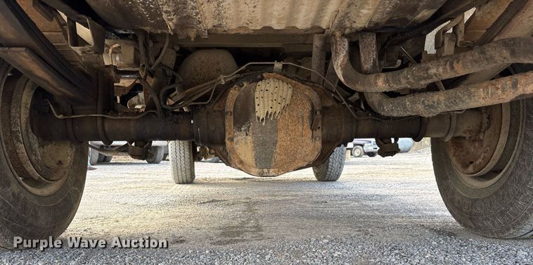 image for item EY9937 1994 Ford F250 pickup truck