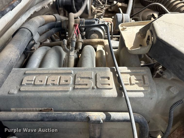 image for item EY9937 1994 Ford F250 pickup truck