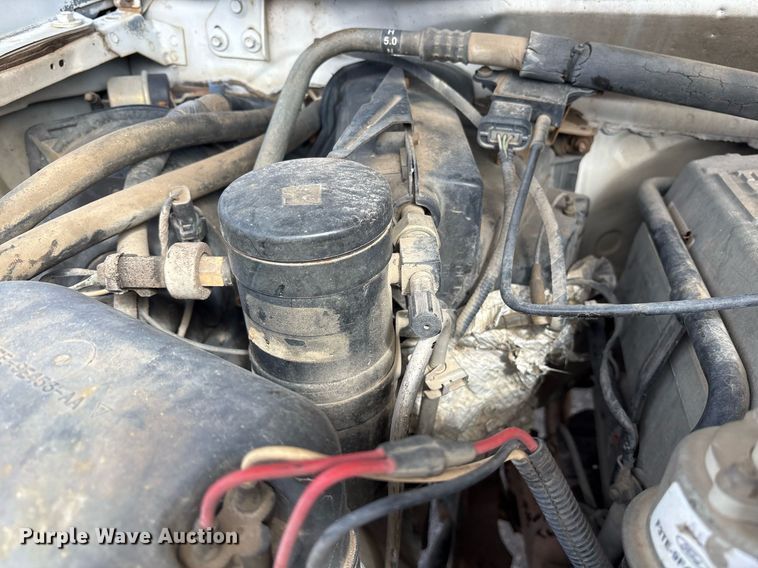 image for item EY9937 1994 Ford F250 pickup truck