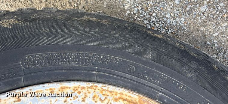 image for item EY9937 1994 Ford F250 pickup truck