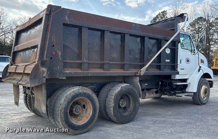 image for item EY9940 2007 Sterling L8500 dump truck
