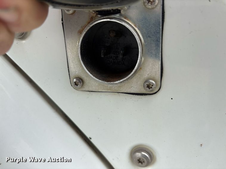 image for item EY9940 2007 Sterling L8500 dump truck