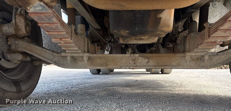 image for item EY9940 2007 Sterling L8500 dump truck