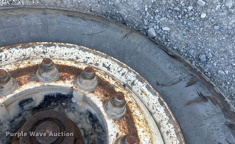 image for item EY9940 2007 Sterling L8500 dump truck