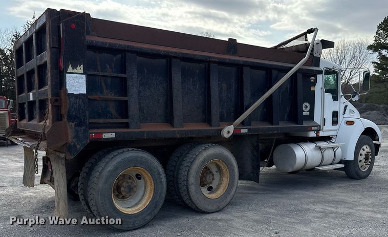 image for item EY9941 2005 Kenworth T300 dump truck