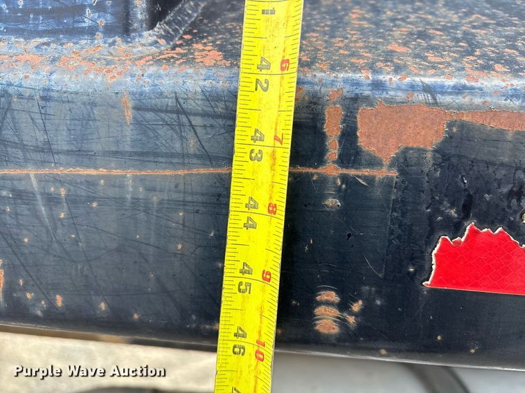 image for item EY9941 2005 Kenworth T300 dump truck