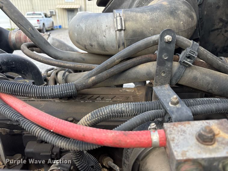 image for item EY9941 2005 Kenworth T300 dump truck