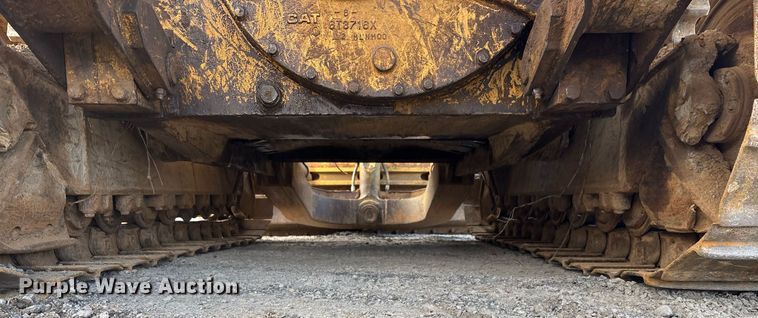 image for item EY9943 1988 Caterpillar D4H dozer