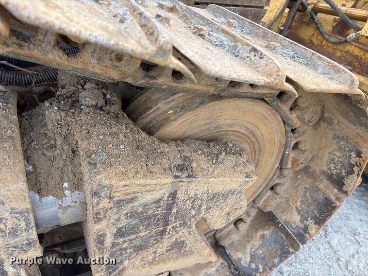 image for item EY9943 1988 Caterpillar D4H dozer