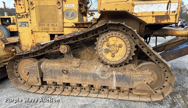 image for item EY9943 1988 Caterpillar D4H dozer