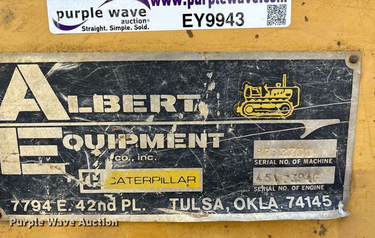 image for item EY9943 1988 Caterpillar D4H dozer