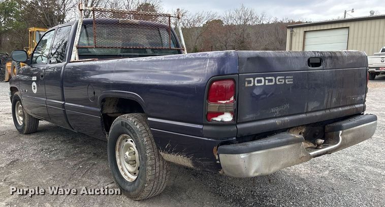 image for item EY9945 1998 Dodge Ram 1500 Club Cab pickup truck