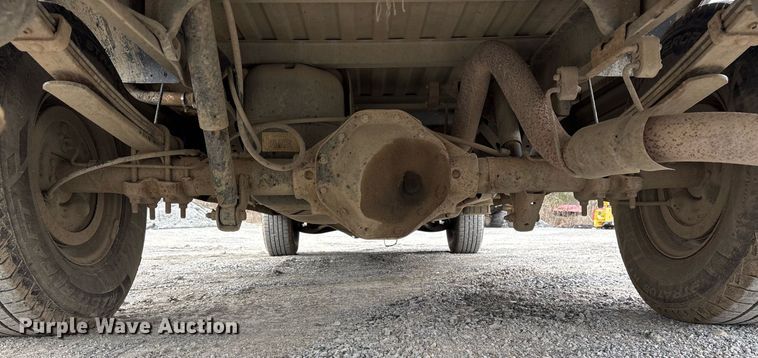 image for item EY9945 1998 Dodge Ram 1500 Club Cab pickup truck