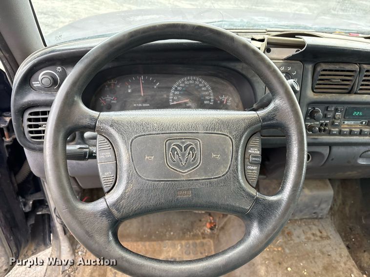 image for item EY9945 1998 Dodge Ram 1500 Club Cab pickup truck