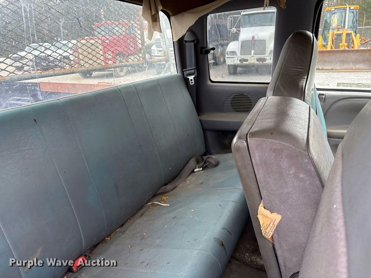 image for item EY9945 1998 Dodge Ram 1500 Club Cab pickup truck