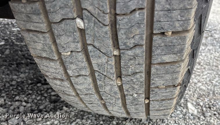 image for item EY9945 1998 Dodge Ram 1500 Club Cab pickup truck