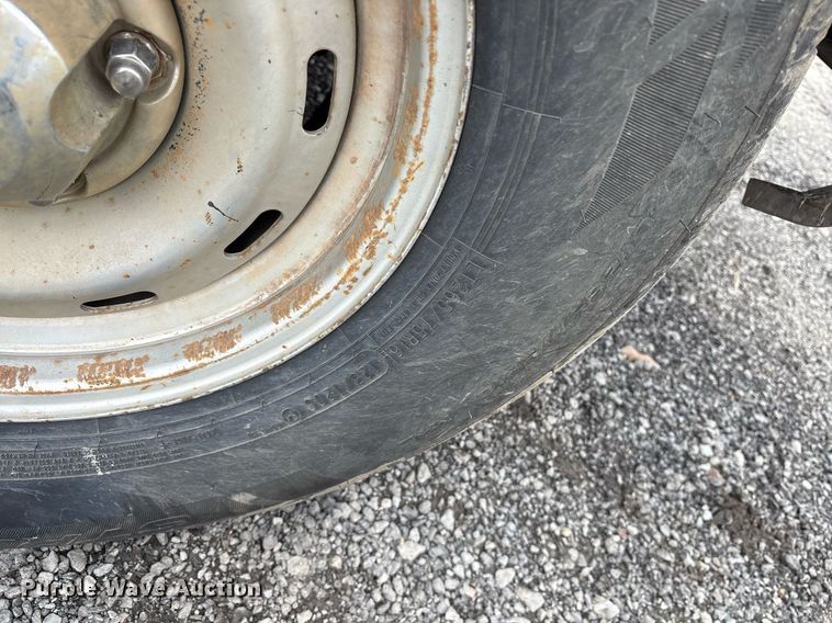 image for item EY9945 1998 Dodge Ram 1500 Club Cab pickup truck