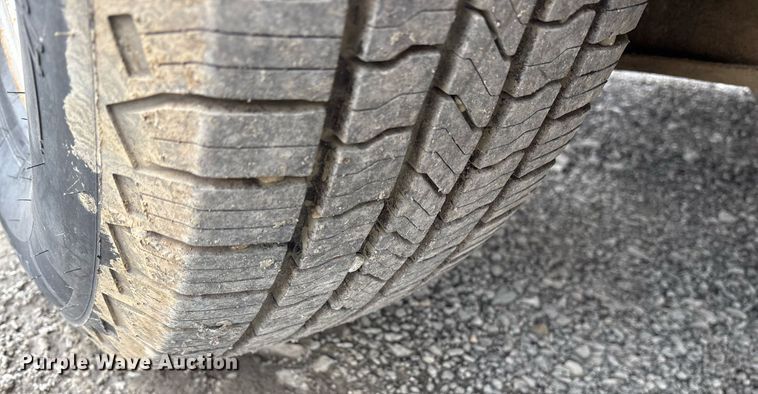 image for item EY9945 1998 Dodge Ram 1500 Club Cab pickup truck