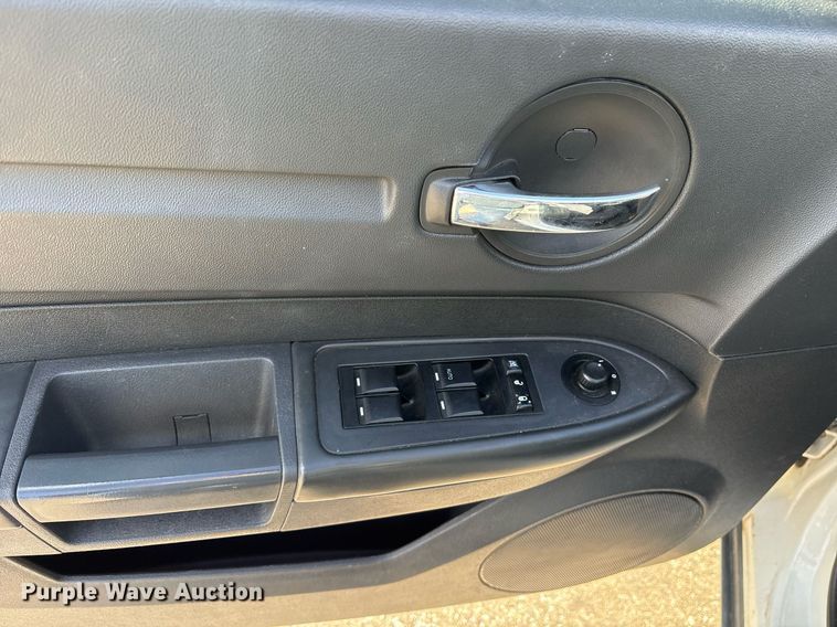 image for item EY9968 2009 Dodge Charger 