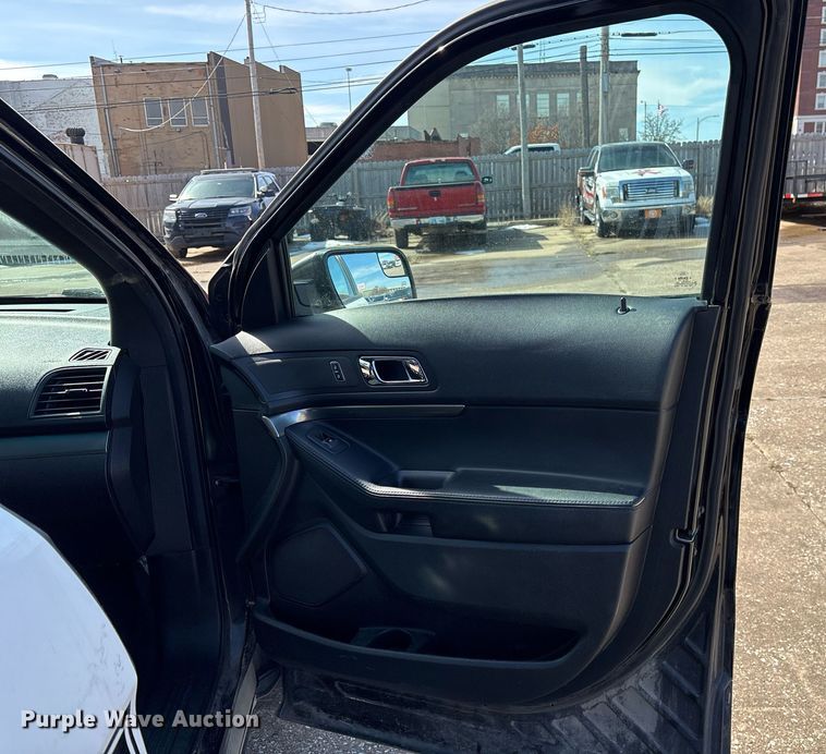 image for item EY9971 2016 Ford Explorer Police Interceptor SUV