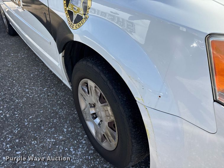 image for item EY9972 2012 Dodge Grand Caravan van