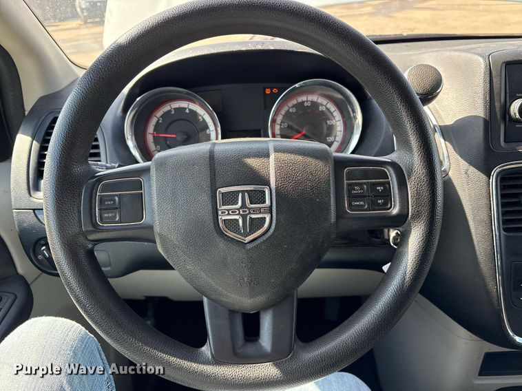 image for item EY9972 2012 Dodge Grand Caravan van