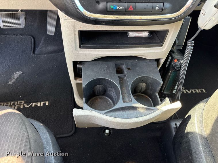 image for item EY9972 2012 Dodge Grand Caravan van