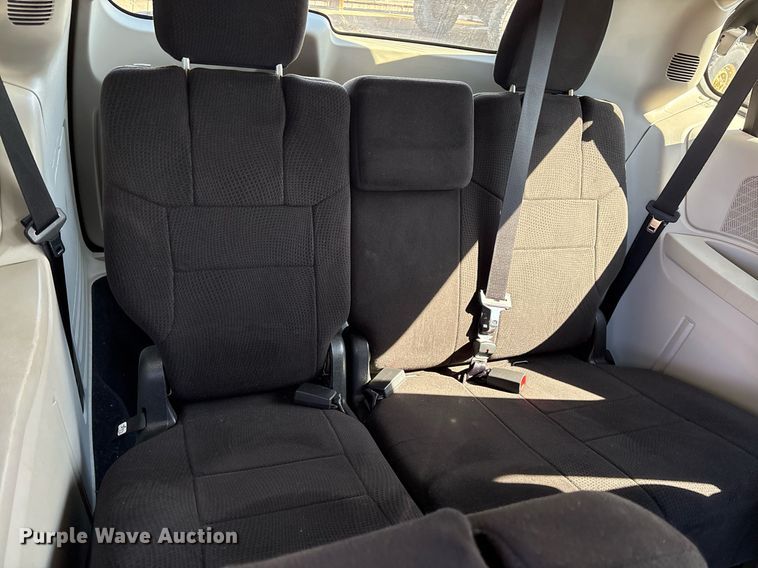 image for item EY9972 2012 Dodge Grand Caravan van