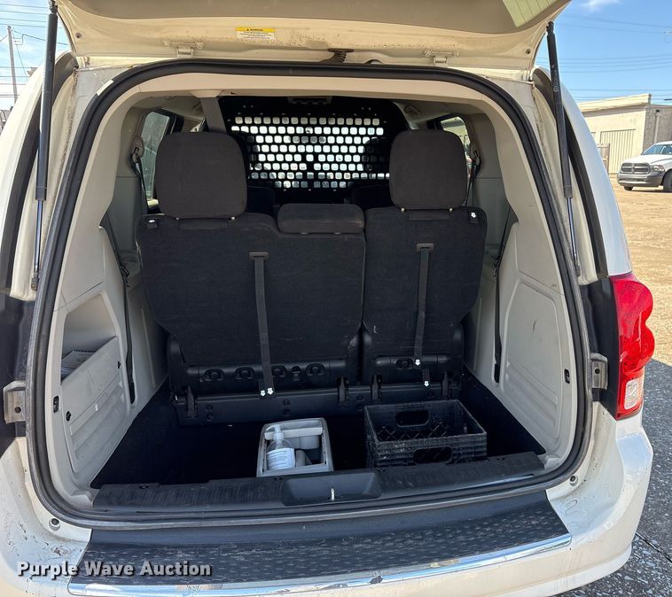 image for item EY9972 2012 Dodge Grand Caravan van