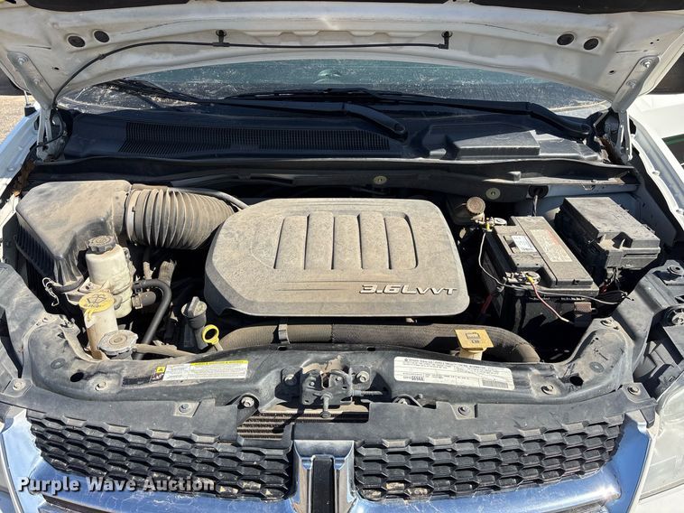 image for item EY9972 2012 Dodge Grand Caravan van