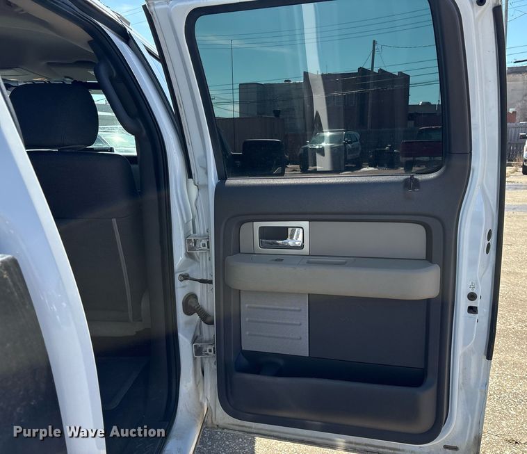 image for item EY9974 2010 Ford F150 SuperCrew pickup truck