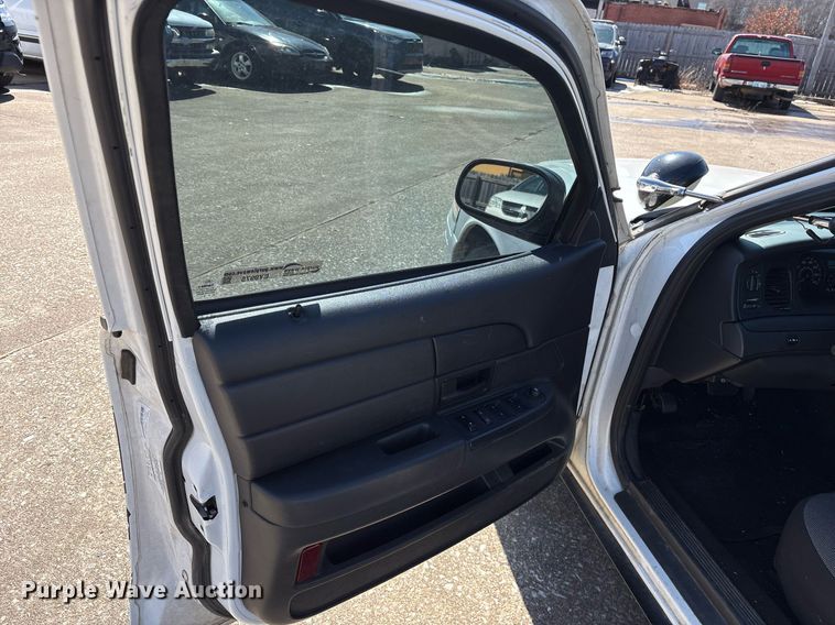 image for item EY9975 2010 Ford Crown Victoria Police Interceptor 