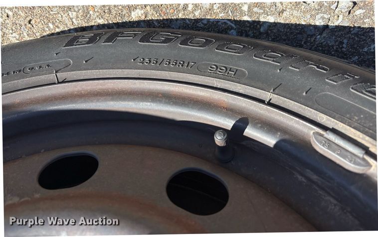 image for item EY9975 2010 Ford Crown Victoria Police Interceptor 