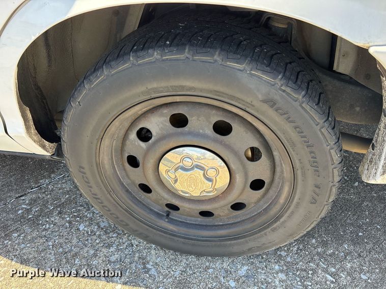 image for item EY9975 2010 Ford Crown Victoria Police Interceptor 