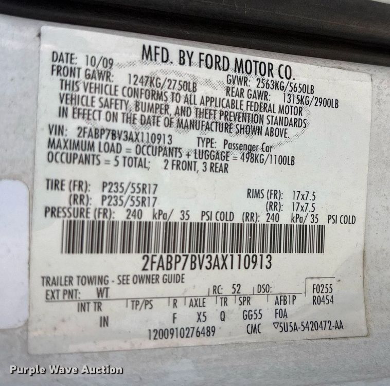 image for item EY9975 2010 Ford Crown Victoria Police Interceptor 