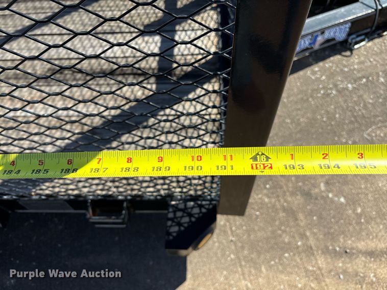 image for item EY9976 2019 Texas Bragg refuse trailer