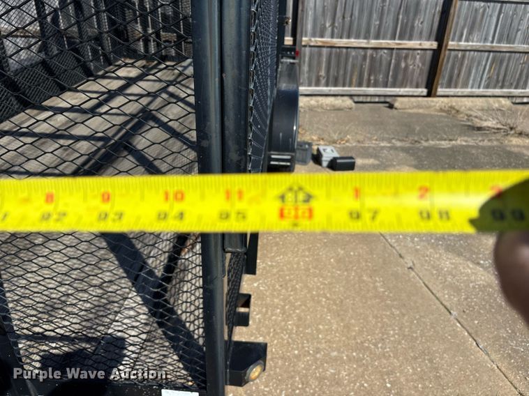 image for item EY9976 2019 Texas Bragg refuse trailer