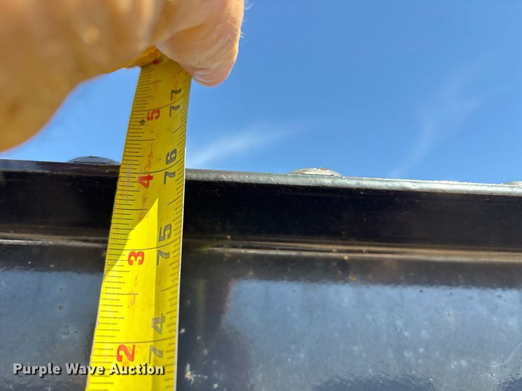 image for item EY9976 2019 Texas Bragg refuse trailer