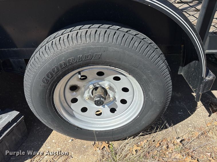 image for item EY9976 2019 Texas Bragg refuse trailer