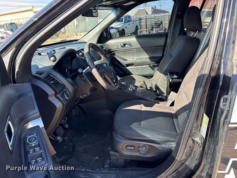 image for item EY9977 2018 Ford Explorer Police Interceptor SUV