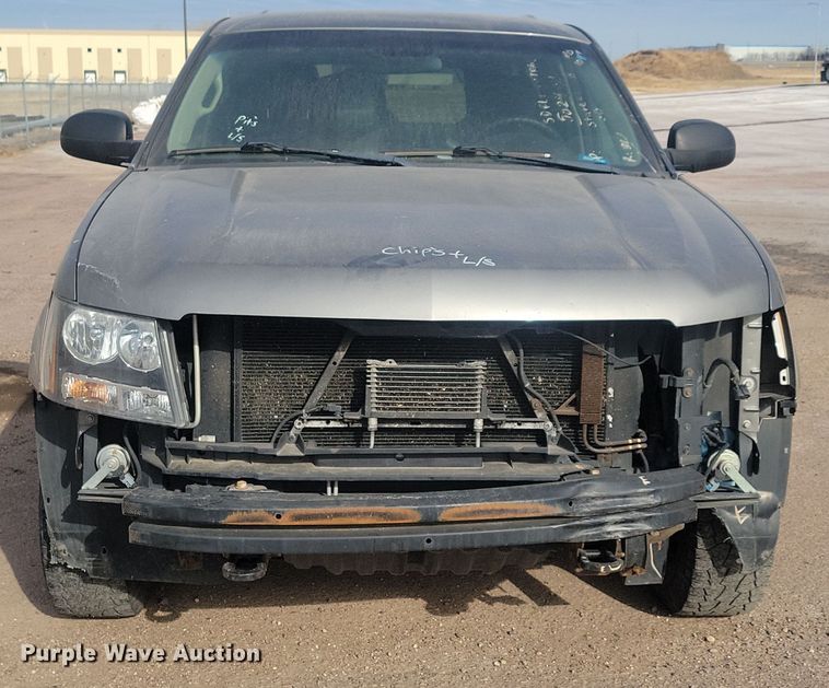image for item NB9809 2012 Chevrolet Suburban SUV