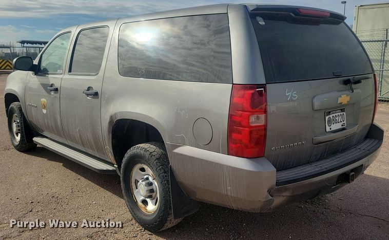 image for item NB9809 2012 Chevrolet Suburban SUV