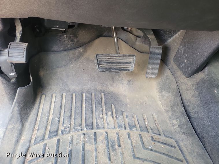 image for item NB9809 2012 Chevrolet Suburban SUV