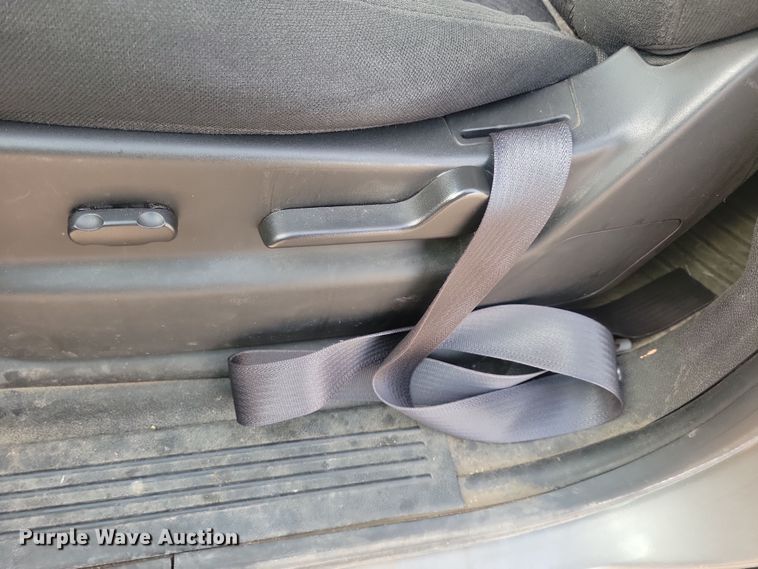 image for item NB9809 2012 Chevrolet Suburban SUV