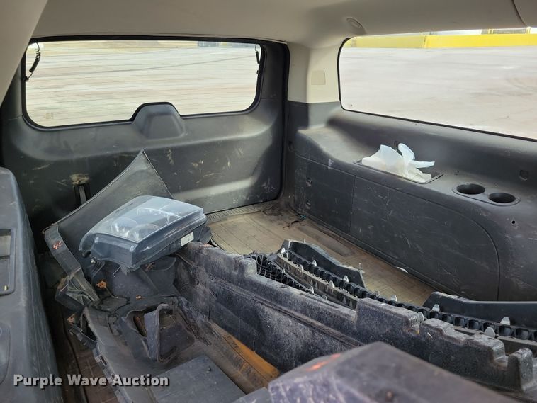 image for item NB9809 2012 Chevrolet Suburban SUV