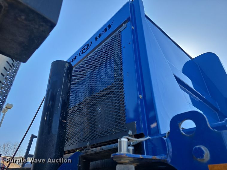 image for item NI9489 2014 Mack LE600 refuse truck