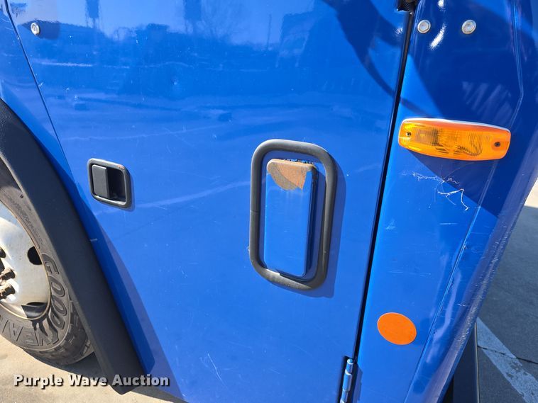 image for item NI9489 2014 Mack LE600 refuse truck