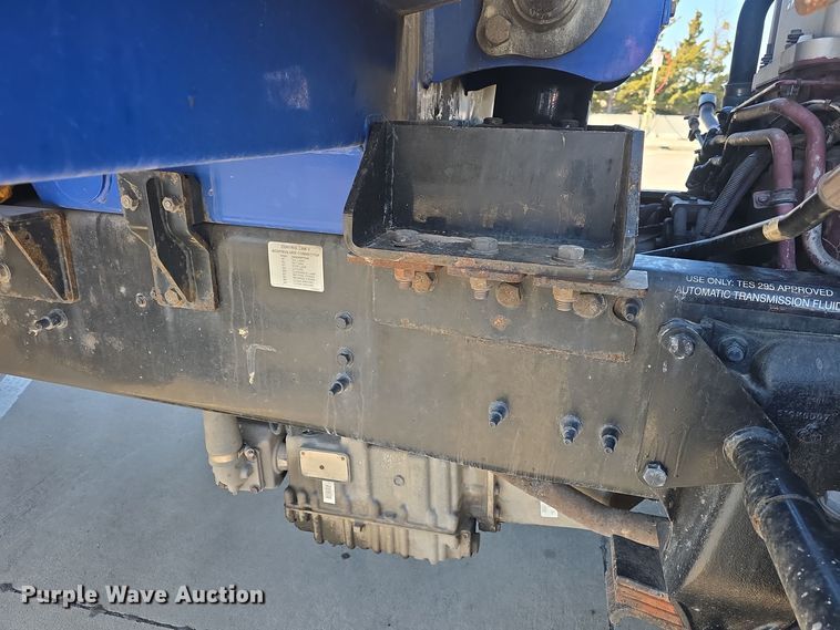 image for item NI9489 2014 Mack LE600 refuse truck