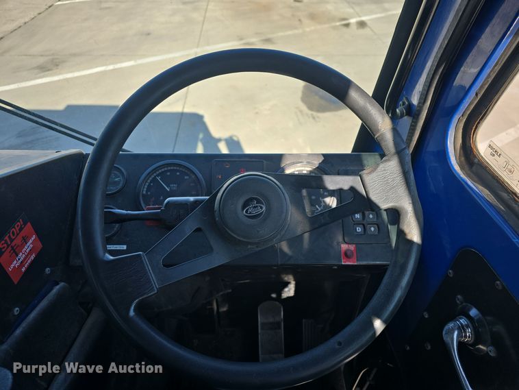 image for item NI9489 2014 Mack LE600 refuse truck